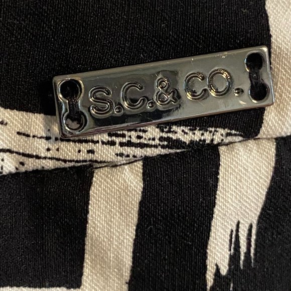 Black and White Patterned Skort - Picture 3 of 5